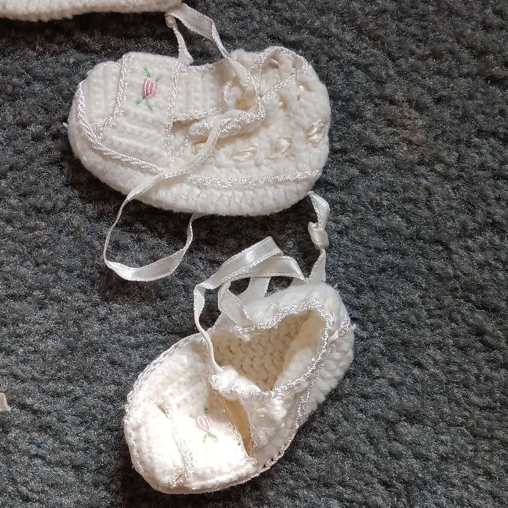 Homemade booties - Picture 3 of 5